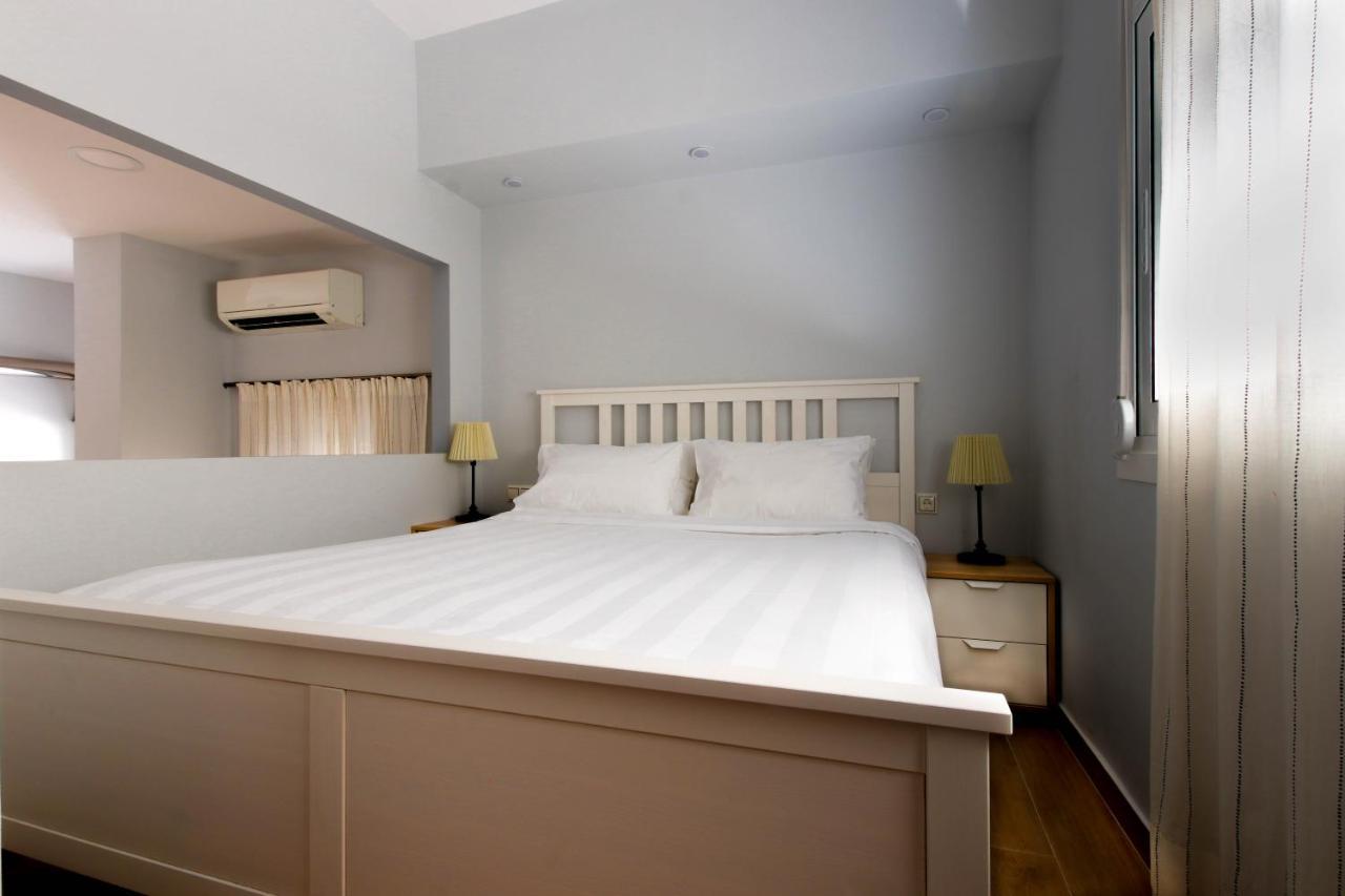 Twin Lofts Ταξιαρχών, A Kalamatastay Property Zewnętrze zdjęcie
