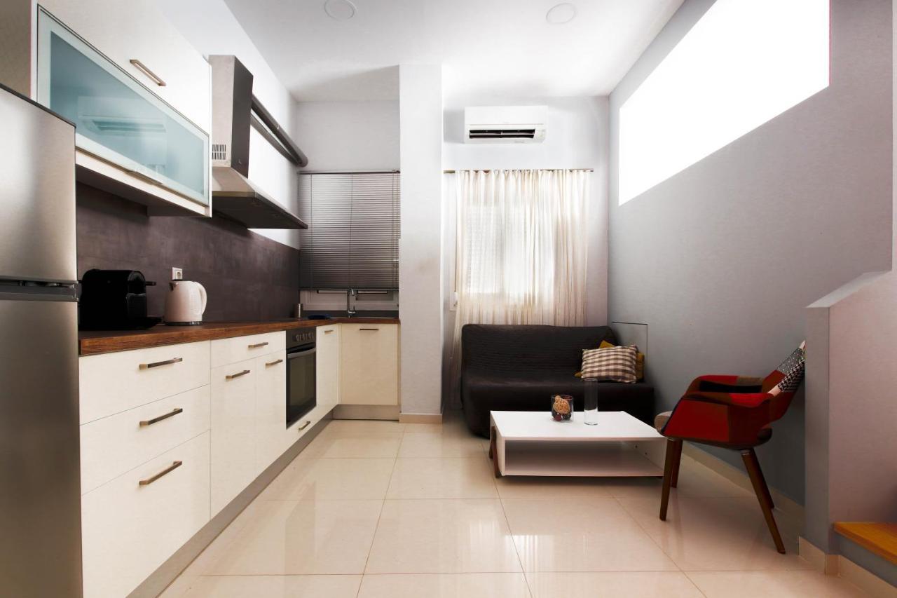 Twin Lofts Ταξιαρχών, A Kalamatastay Property Zewnętrze zdjęcie
